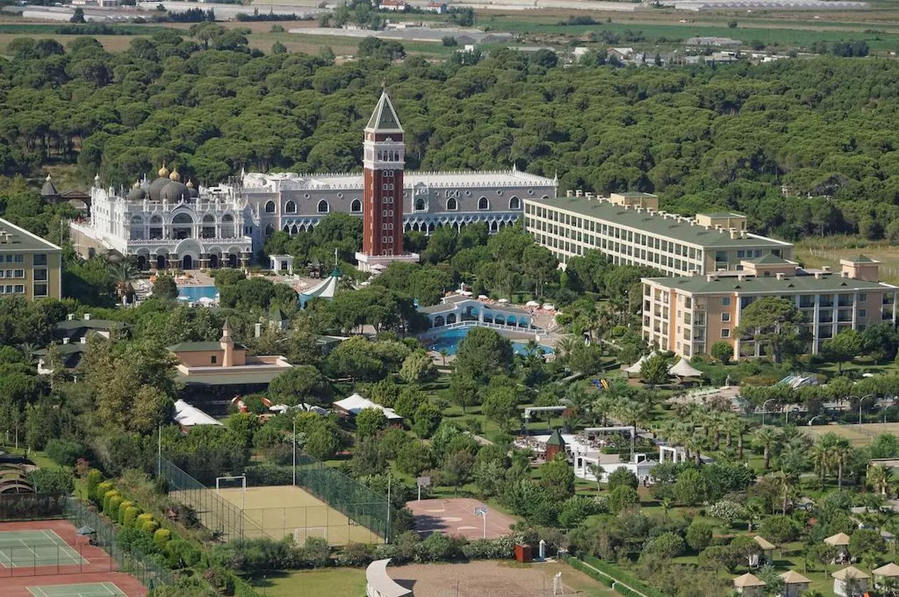 VENEZIAPALACE_SHABAVIZ (8).jpg